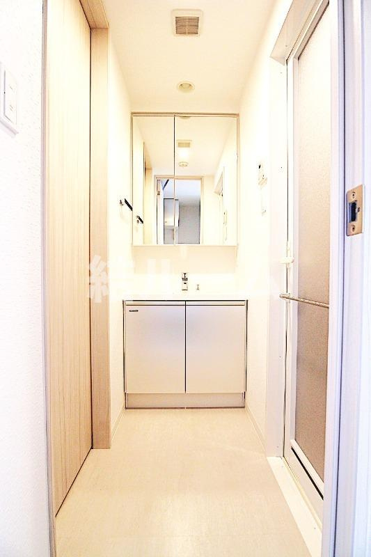 北区十条仲原２丁目の賃貸マンションの独立洗面台