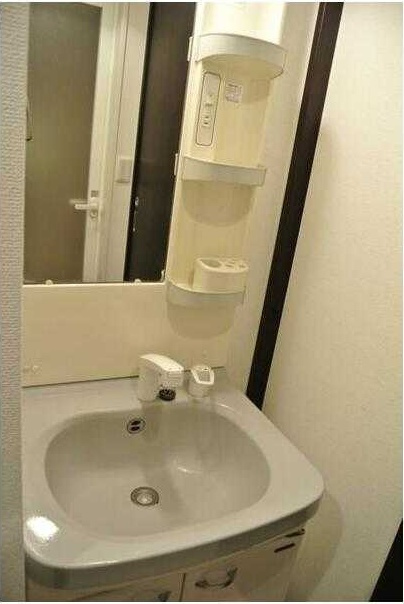 グランヴァン新御徒町の洗面所