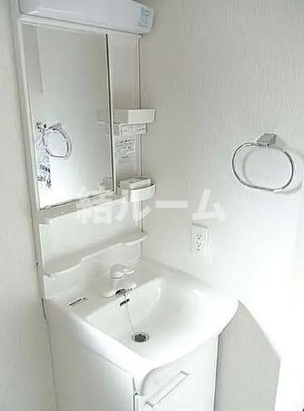 北区岩淵町の賃貸マンションの洗面所|別号室参考写真