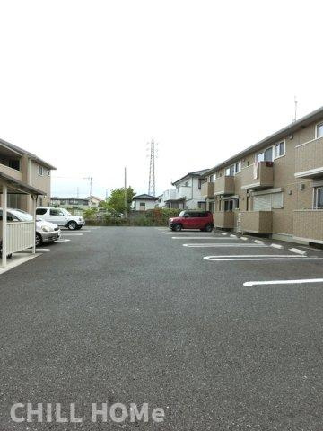 ヴィラ・キャロット　Ａの駐車場|他社様掲載物件もまとめてご紹介、ご案内可能です(^^)/