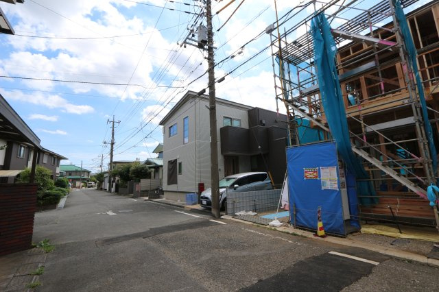 【Livele Garden.S】東久留米市前沢４丁目の外観|遮熱性の高いLow‐E複層ガラスを採用、夏冬の冷暖房効率を高めます