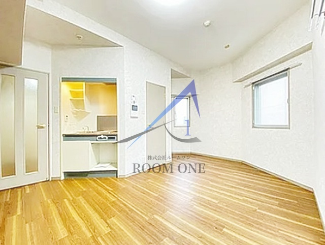 ジェイパーク青葉台弐番館の居間・リビング|洋室のお部屋です。