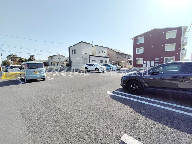 アメニティ橋口の駐車場