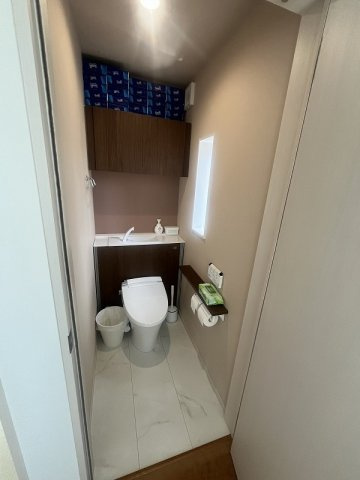 文京区西片2丁目中古戸建のトイレ