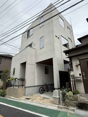 文京区西片2丁目中古戸建の外観