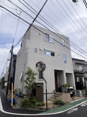 文京区西片2丁目中古戸建の外観