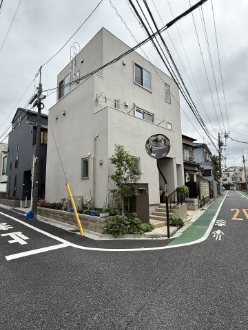 文京区西片2丁目中古戸建の外観