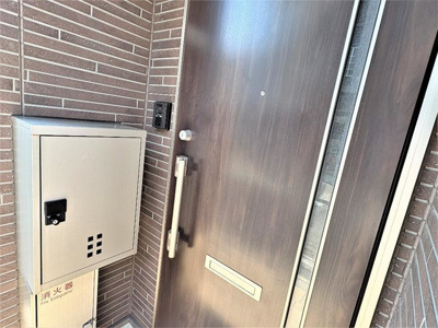 【エントランス】 | カレント横浜白楽 | 管理の行き届いたエントランスです♪