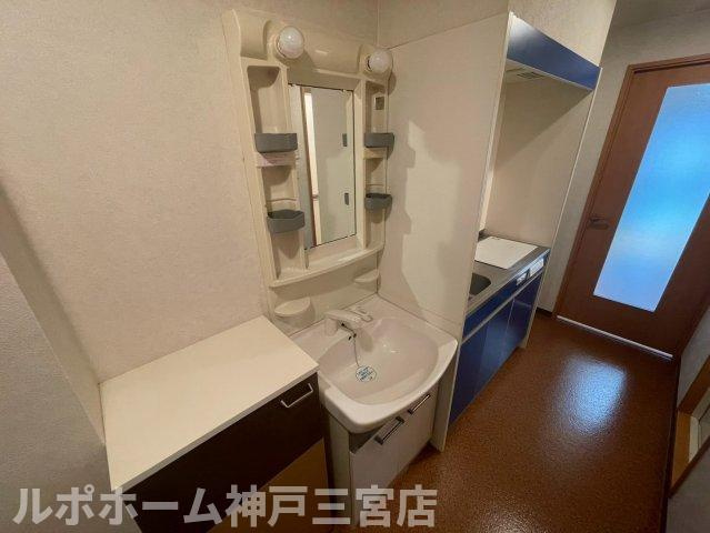 B-RISE元町の洗面所