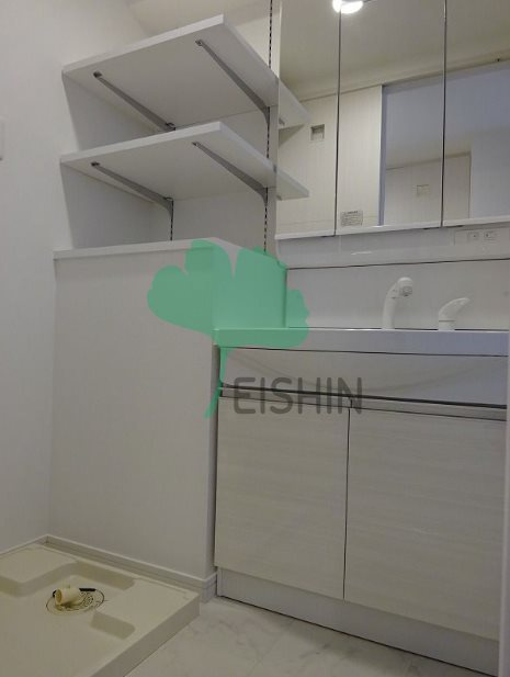 ヴィラージュ県庁前3番館の洗面所|シンプルで使いやすい洗面台です！