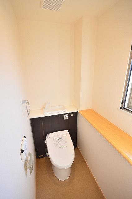プレステージ空港東のトイレ|清潔感のあるトイレです。