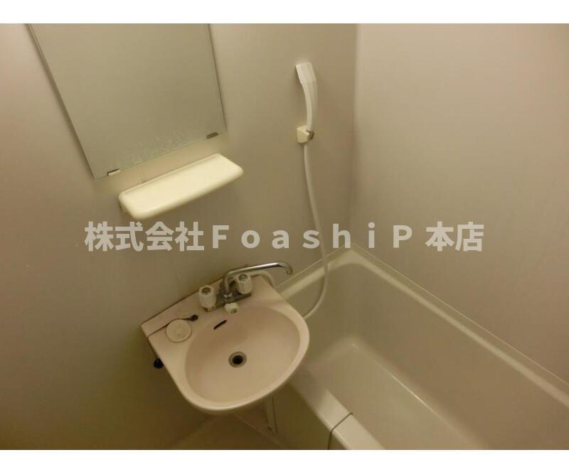 カーサ・パインの洗面所