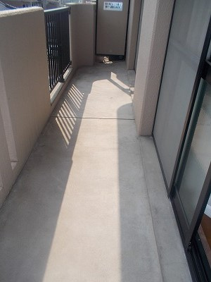 総社市駅南１丁目の賃貸マンションのバルコニー