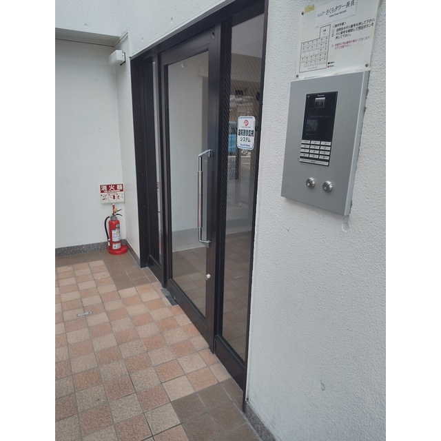 さくらタワー長良のエントランス