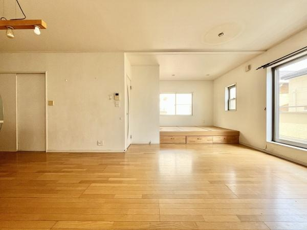 【居間・リビング】 | 灘区大和町4丁目　中古戸建
