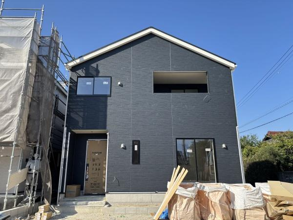 西尾市南中根町第2　全3棟・2号棟