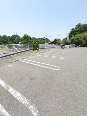 【駐車場】 | ファミールＢ