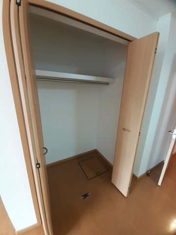 リジェール　プラースＢの収納