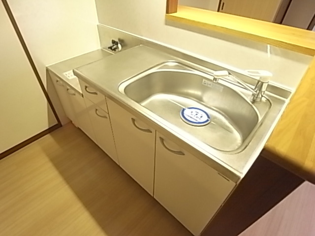 サンフォレスト箱崎のキッチン