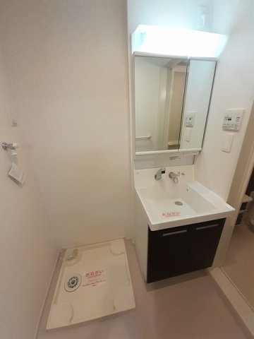 ルミリクスの洗面所