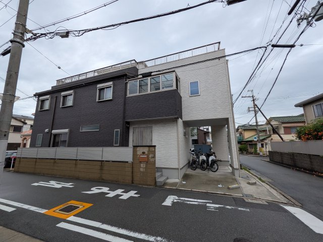 堺市西区浜寺石津町西４丁戸建（屋上テラス付き）の前面道路含む現地写真