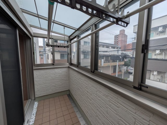 堺市西区浜寺石津町西４丁戸建（屋上テラス付き）のその他|サンルーム