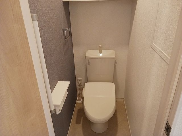 【トイレ】ラウレア　リーフ