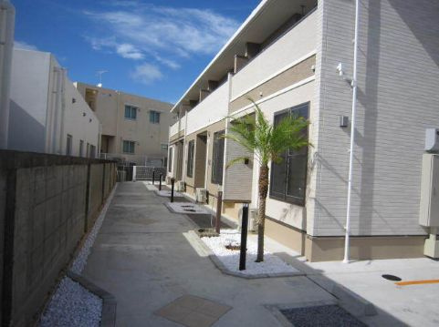 【ロビー】ラウレア　リーフ