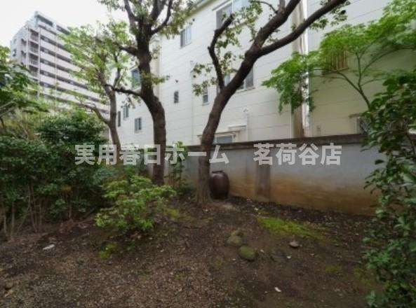 【庭】