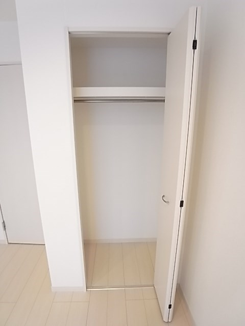 リブリ・グラーデ塚本の収納