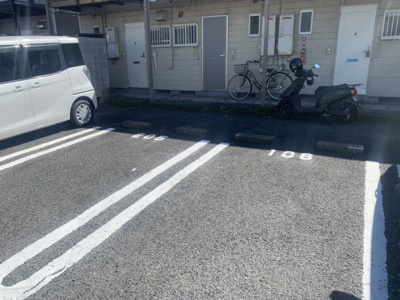 【駐車場】 | ディナ東岡山