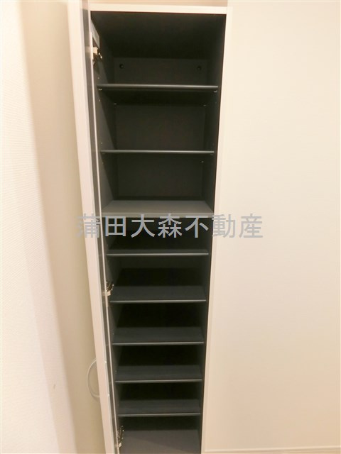 リブリ・蒲田の収納|玄関収納
