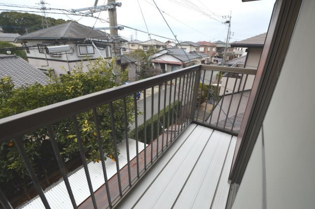 上津2丁目貸家のバルコニー