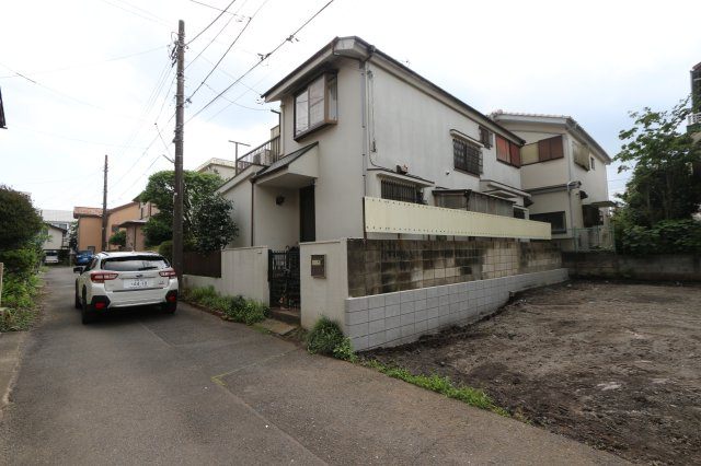 【MELDIA】小平仲町の外観|平坦な道のりで、最寄りの小平駅まで自転車約4分