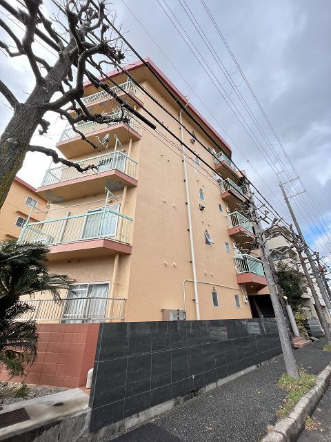 ラムール武庫之荘　壱番館の外観