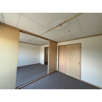 【居間・リビング】 | レオパレスクレストC | おしゃれな居間です