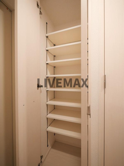 【玄関】PREMIUMCUBEG三軒茶屋