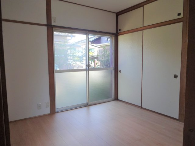 山下貸家の寝室