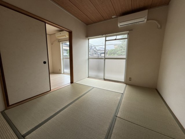 ハピネス桂の和室