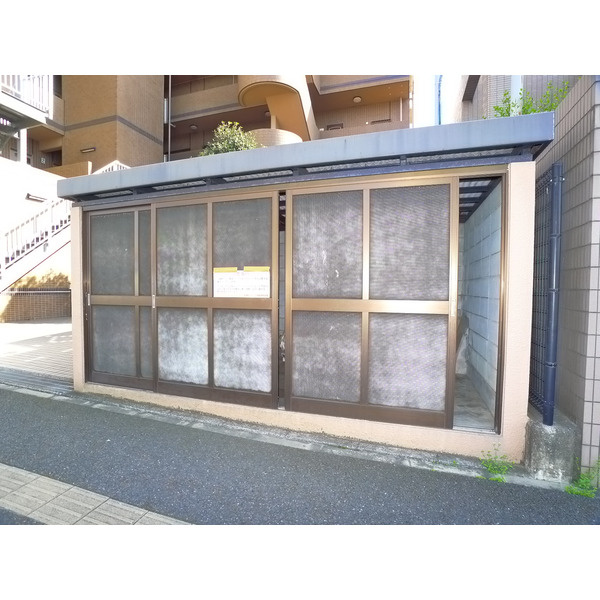 渡辺マンションのその他