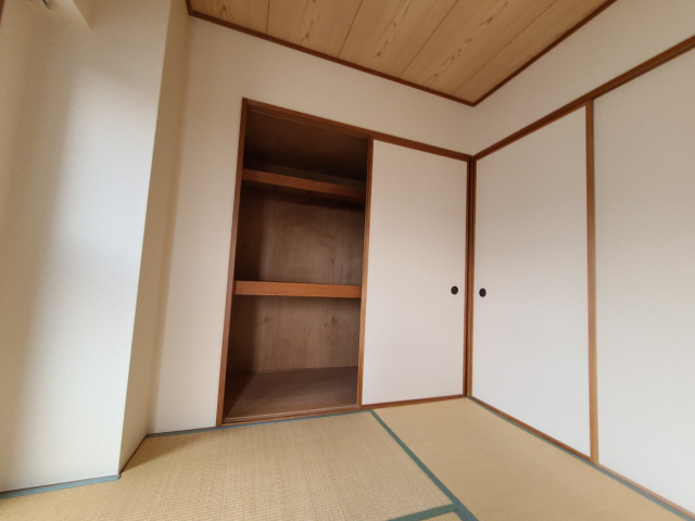 ルロワ赤坂の収納