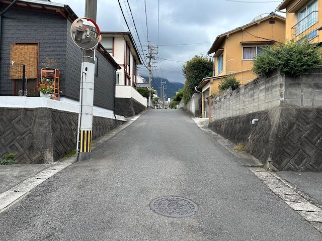 別府市大畑町の前面道路含む現地写真