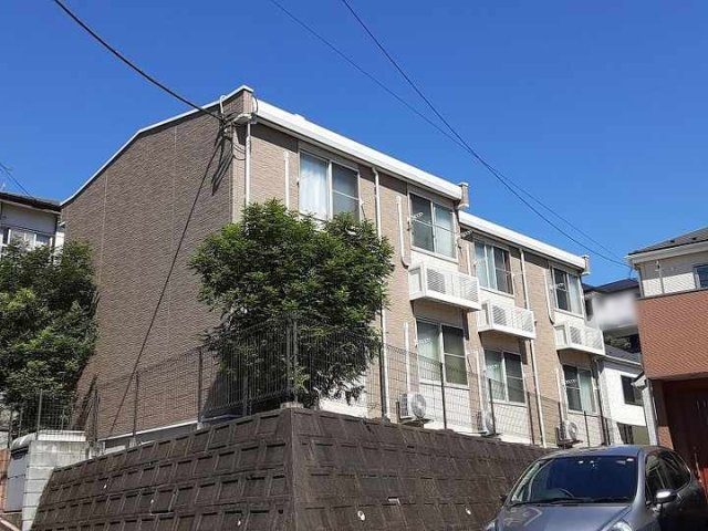 レオパレスルミエール馬場の外観