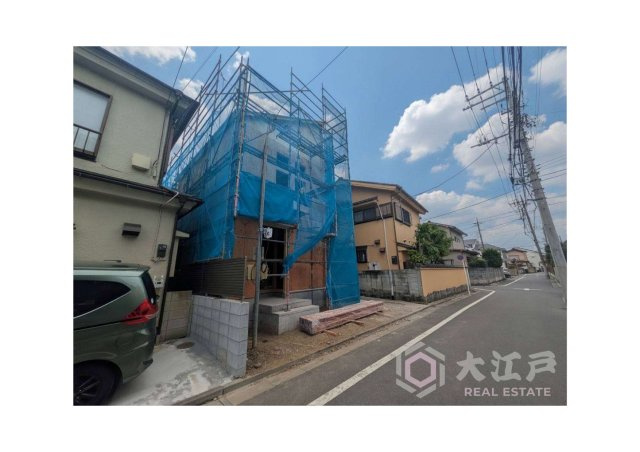 中野区上鷺宮５丁目新築分譲住宅の前面道路含む現地写真