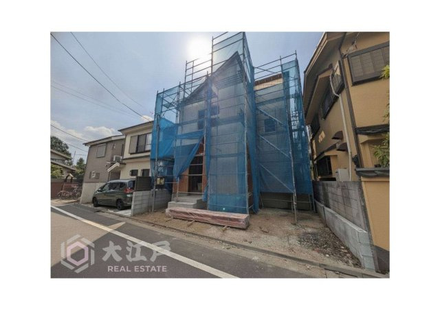 中野区上鷺宮５丁目新築分譲住宅の前面道路含む現地写真