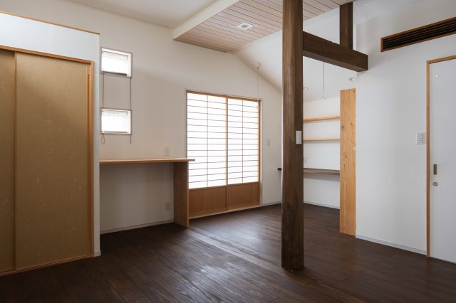 【中古一戸建】南区花畑二丁目の洋室