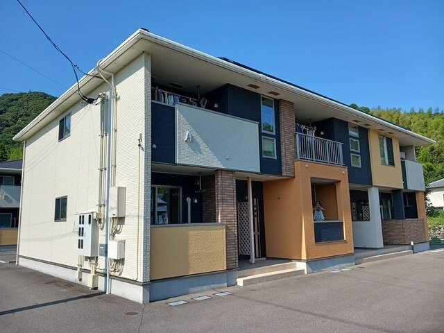 リンク　Ａの外観|外観もきれいです