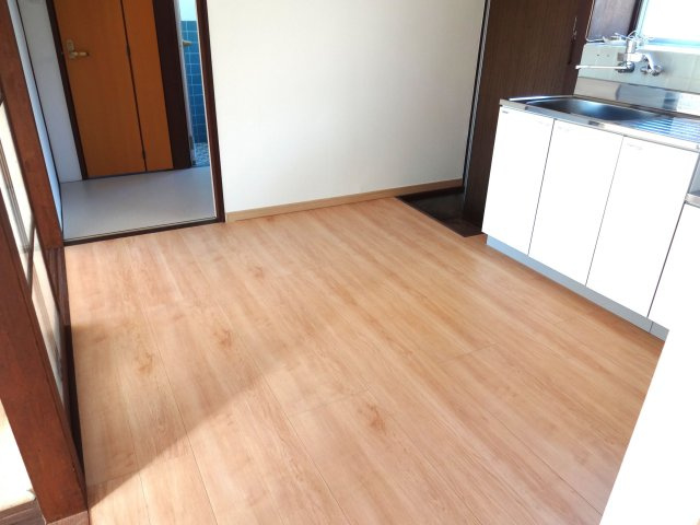 中村貸家の寝室