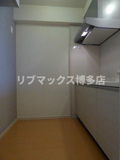 【キッチン】キルンズ博多駅南 