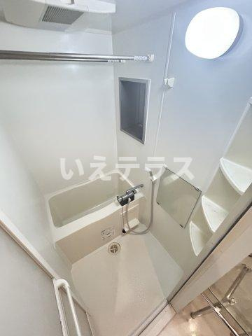 アルファレガロ兵庫の浴室